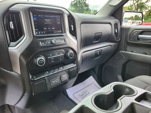 Used 2021 Chevrolet Silverado 1500 Custom Trail Boss AWD/4WD image 29