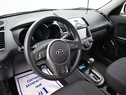 Used 2010 Kia Soul + image 24