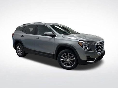 Used 2023 GMC Terrain SLT image 37