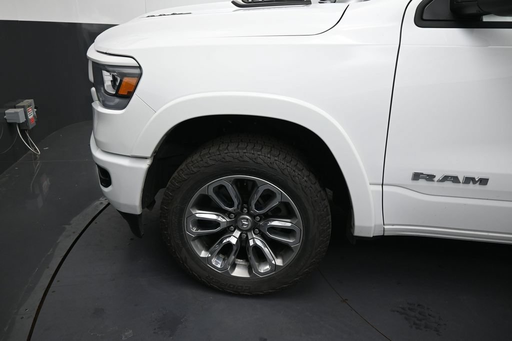 Used 2020 RAM 1500 Laramie w/ Sport Appearance Package AWD/4WD image 14