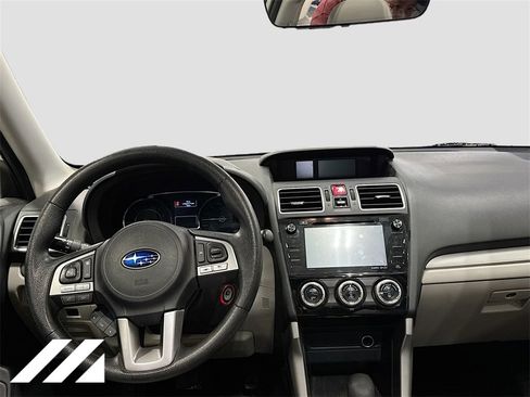 Used 2018 Subaru Forester 2.5i Premium image 23