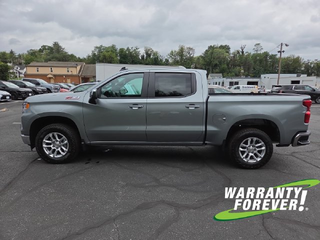 New 2026 Chevrolet Silverado 1500 LT w/ Z71 Off-Road Package AWD/4WD image 4