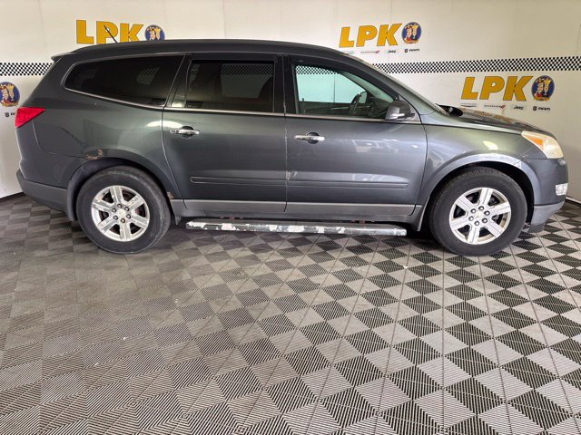 Used 2010 Chevrolet Traverse LT AWD/4WD image 2