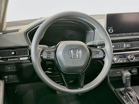 Used 2023 Honda Civic LX image 17