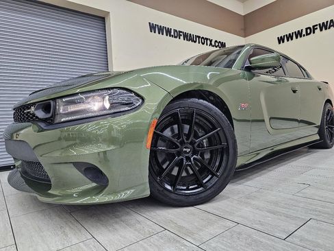 Used 2021 Dodge Charger Scat Pack w/ Driver Convenience Group RWD image 1