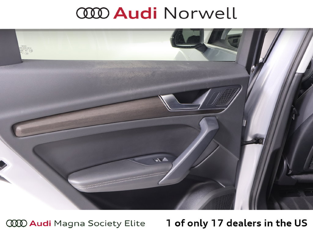 Used 2023 Audi Q5 2.0T Premium Plus w/ Premium Plus Package AWD/4WD image 21