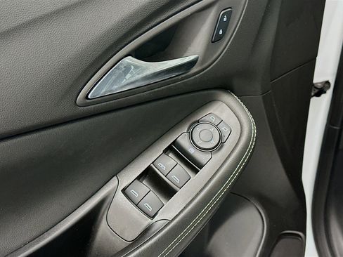 Used 2025 Buick Encore GX Preferred image 15