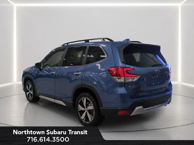 Used 2019 Subaru Forester Touring AWD/4WD image 3