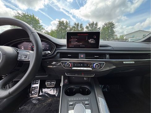 Used 2018 Audi RS 5 image 11