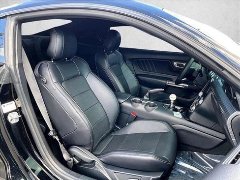 Used 2016 Ford Mustang GT Premium w/ GT Performance Package image 7