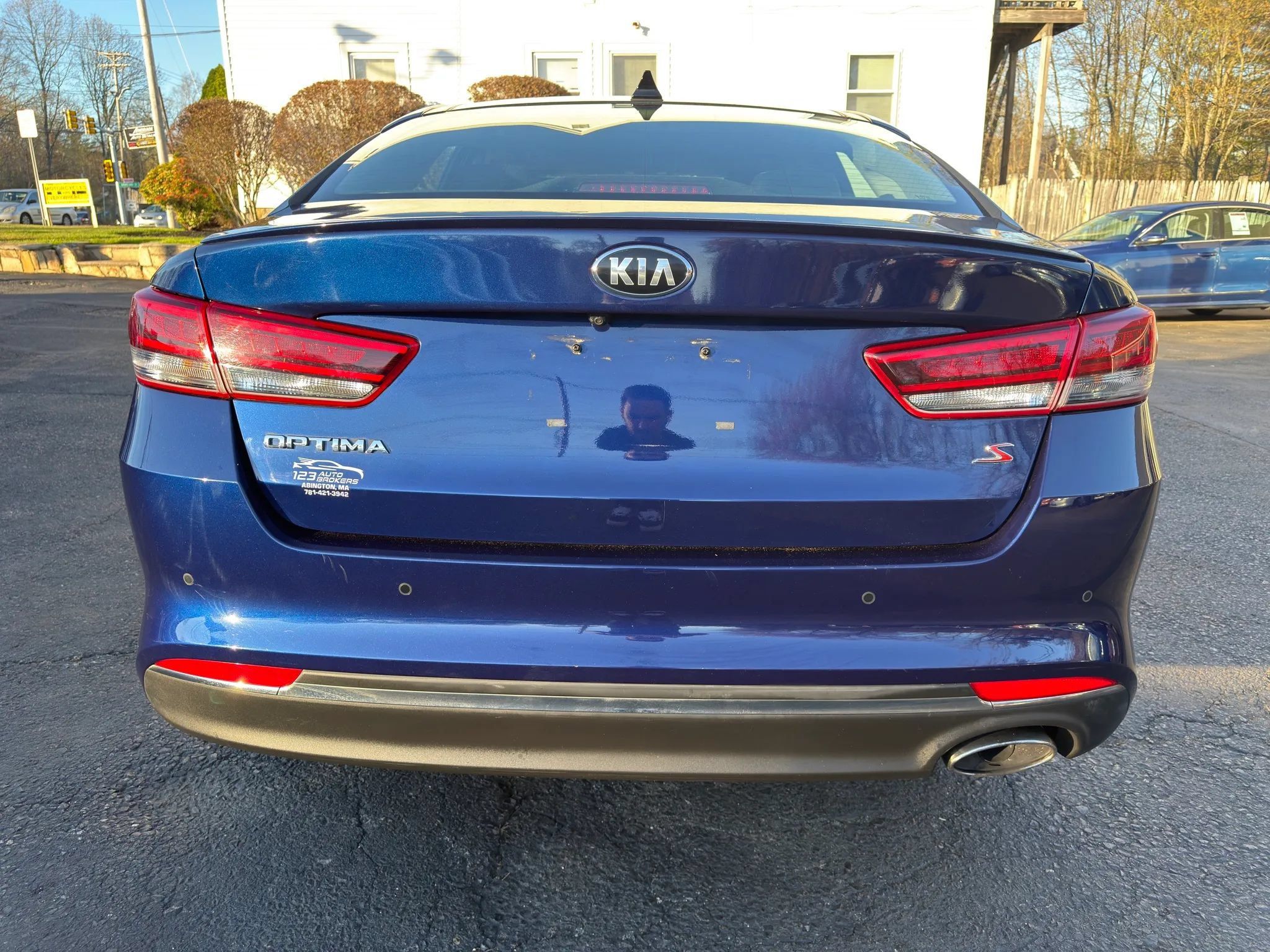 Used 2018 Kia Optima S w/ Panoramic Sunroof Package FWD image 7