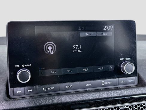 Used 2025 Honda Civic Sport image 21
