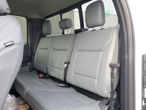 New 2026 Ford F450 XL w/ XL Chrome Package image 8