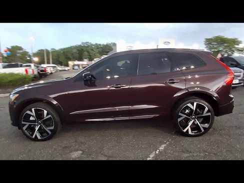 Used 2026 Volvo XC60 B5 Ultra w/ Climate Package AWD/4WD image 5