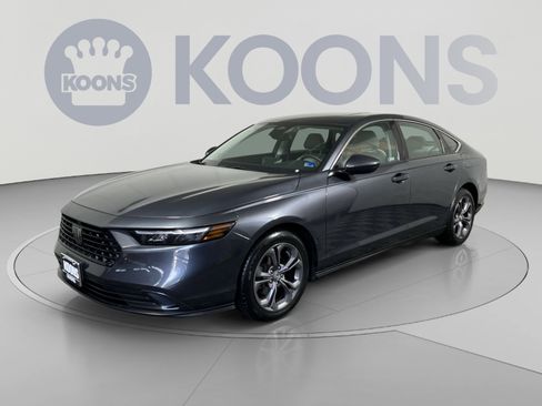 Used 2023 Honda Accord EX image 5