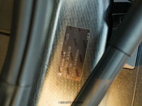 Used 2017 BMW i8 image 38