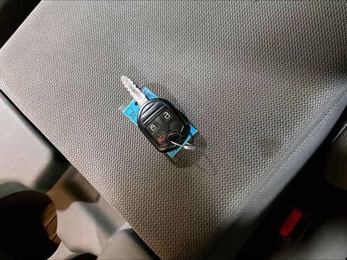 Used 2014 Ford F150 XLT w/ Equipment Group 302A Luxury image 28