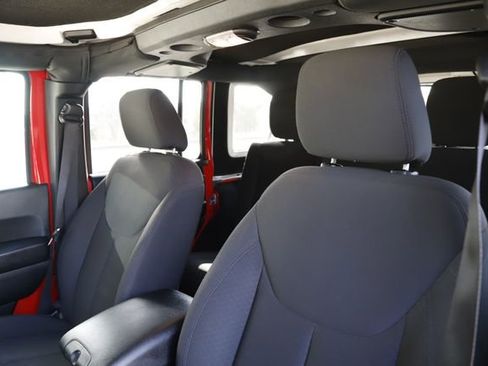 Used 2017 Jeep Wrangler Unlimited Sport w/ Quick Order Package 24S image 14