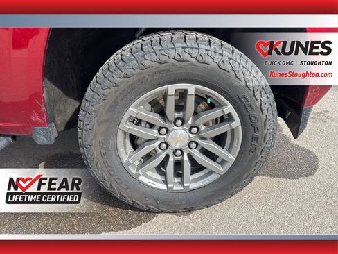 Used 2024 Chevrolet Colorado LT w/ LT Convenience Package II image 15