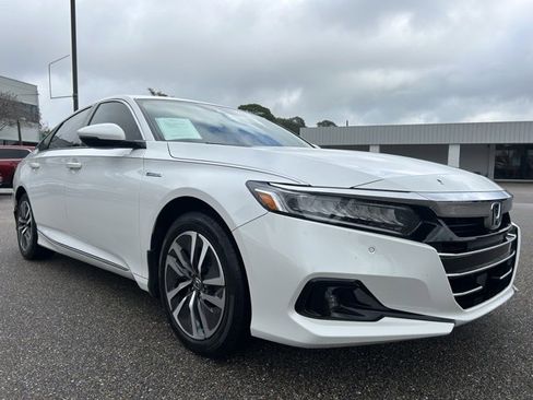Used 2022 Honda Accord EX-L image 2