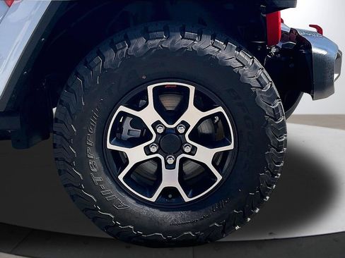 Certified 2022 Jeep Wrangler Unlimited Rubicon w/ LED Lighting Group image 34