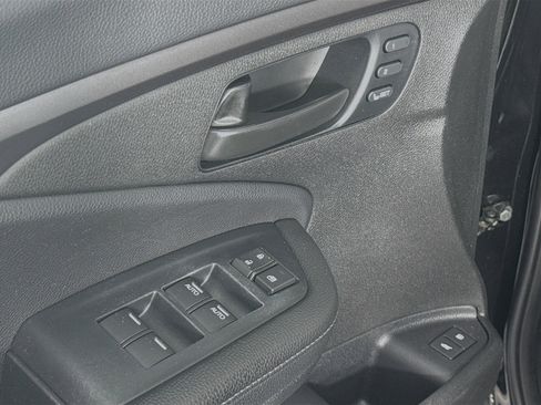 Certified 2023 Honda Passport EX-L image 17