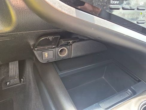 Used 2023 Toyota Camry SE FWD image 18