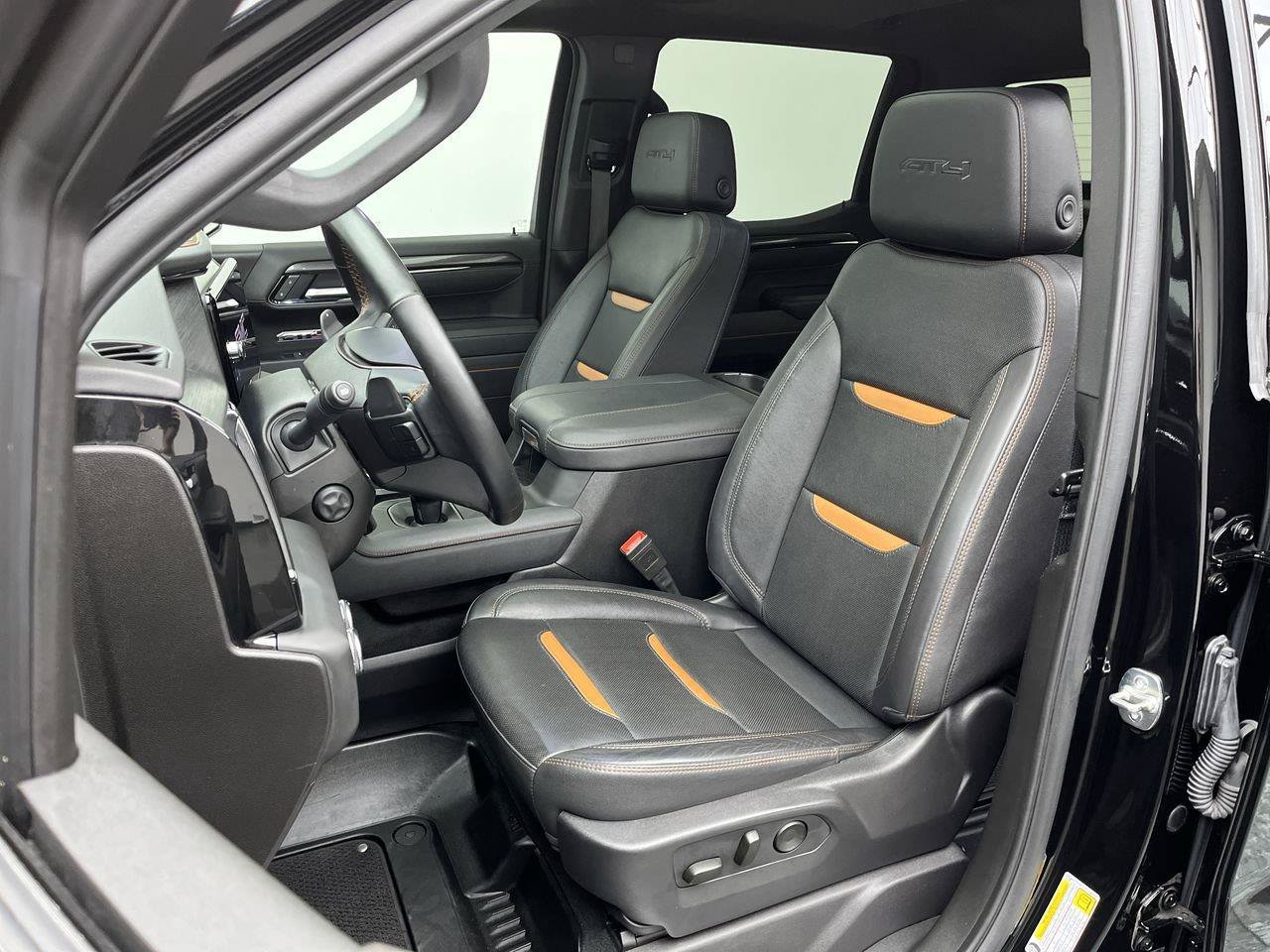 Certified 2025 GMC Sierra 1500 AT4 w/ Technology Package AWD/4WD image 15