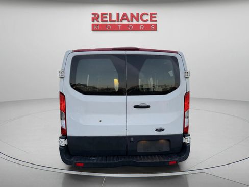 Used 2016 Ford Transit 250 130 Low Roof w/ Exterior Upgrade Package RWD image 5