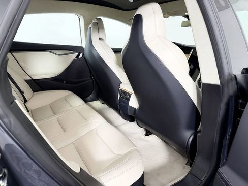 Used 2019 Tesla Model S 75D image 36