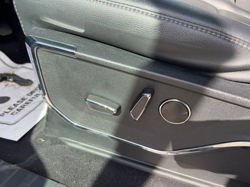 Certified 2023 Ford F150 Lariat w/ Equipment Group 502A High image 23