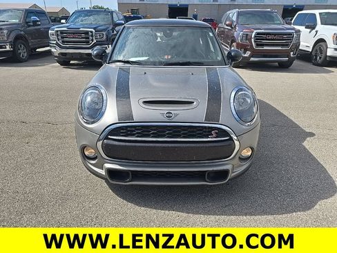 Used 2019 MINI Cooper S FWD image 2