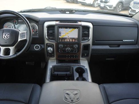 Used 2016 RAM 1500 Laramie w/ Convenience Group AWD/4WD image 10