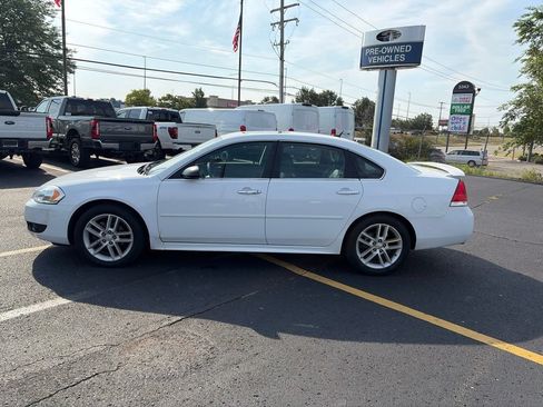 Used 2015 Chevrolet Impala LTZ FWD image 4