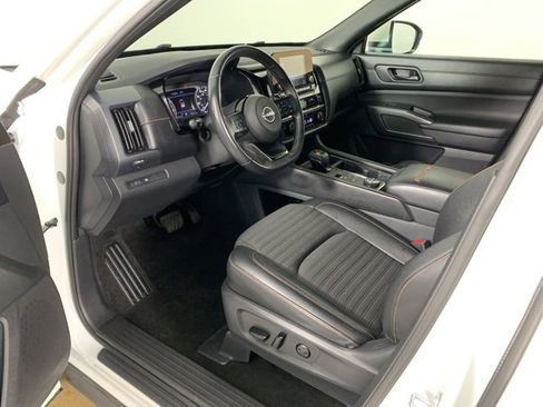 Used 2023 Nissan Pathfinder Rock Creek image 20