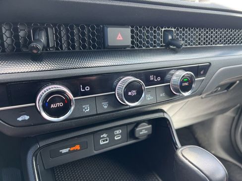 Used 2023 Honda CR-V Sport image 10