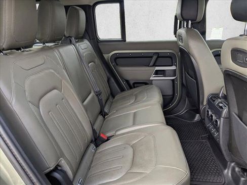 Used 2020 Land Rover Defender 110 HSE AWD/4WD image 23