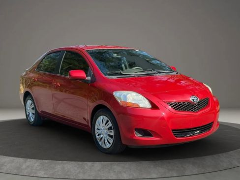 Used 2009 Toyota Yaris S image 3