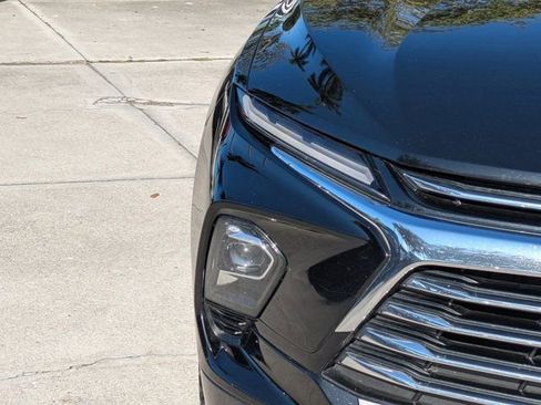 Used 2023 Chevrolet Blazer Premier w/ Driver Confidence II Package image 9