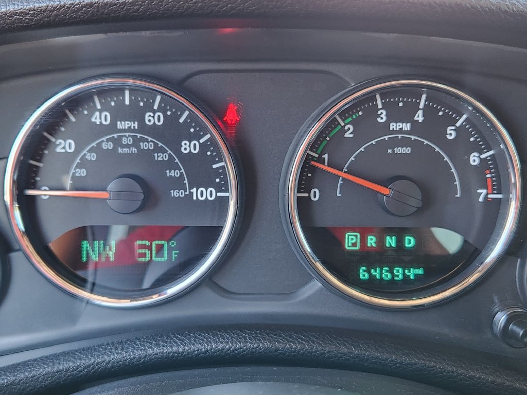 Used 2017 Jeep Wrangler Sport AWD/4WD image 14