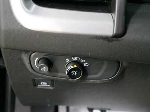 Used 2023 GMC Terrain SLE w/ Driver Convenience Package FWD image 14
