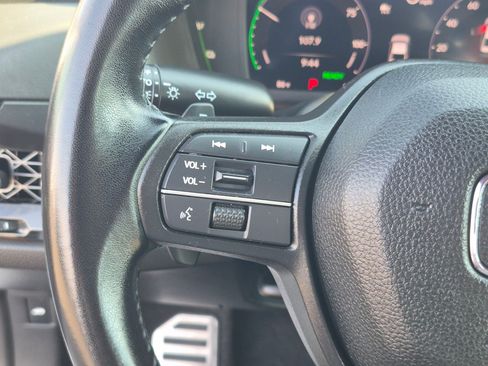 Used 2023 Honda Accord Sport image 19