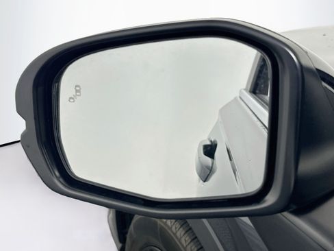Used 2025 Honda CR-V Sport image 16