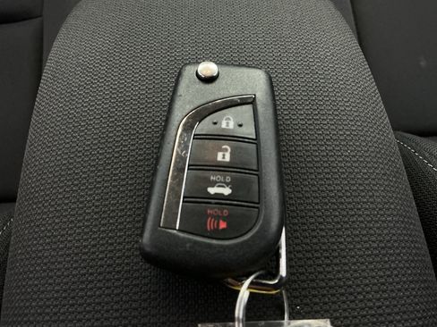 Used 2023 Toyota Corolla LE FWD image 39