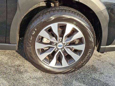 Certified 2023 Subaru Outback Limited image 8