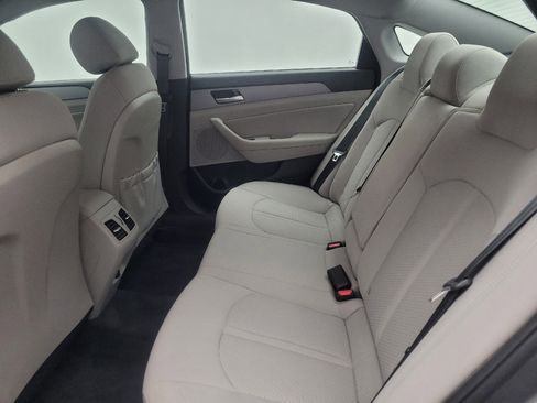 Used 2018 Hyundai Sonata SEL w/ Tech Package 04 image 18
