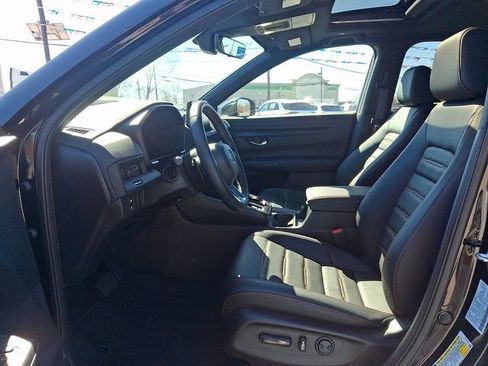 Certified 2025 Honda CR-V Sport-L image 13