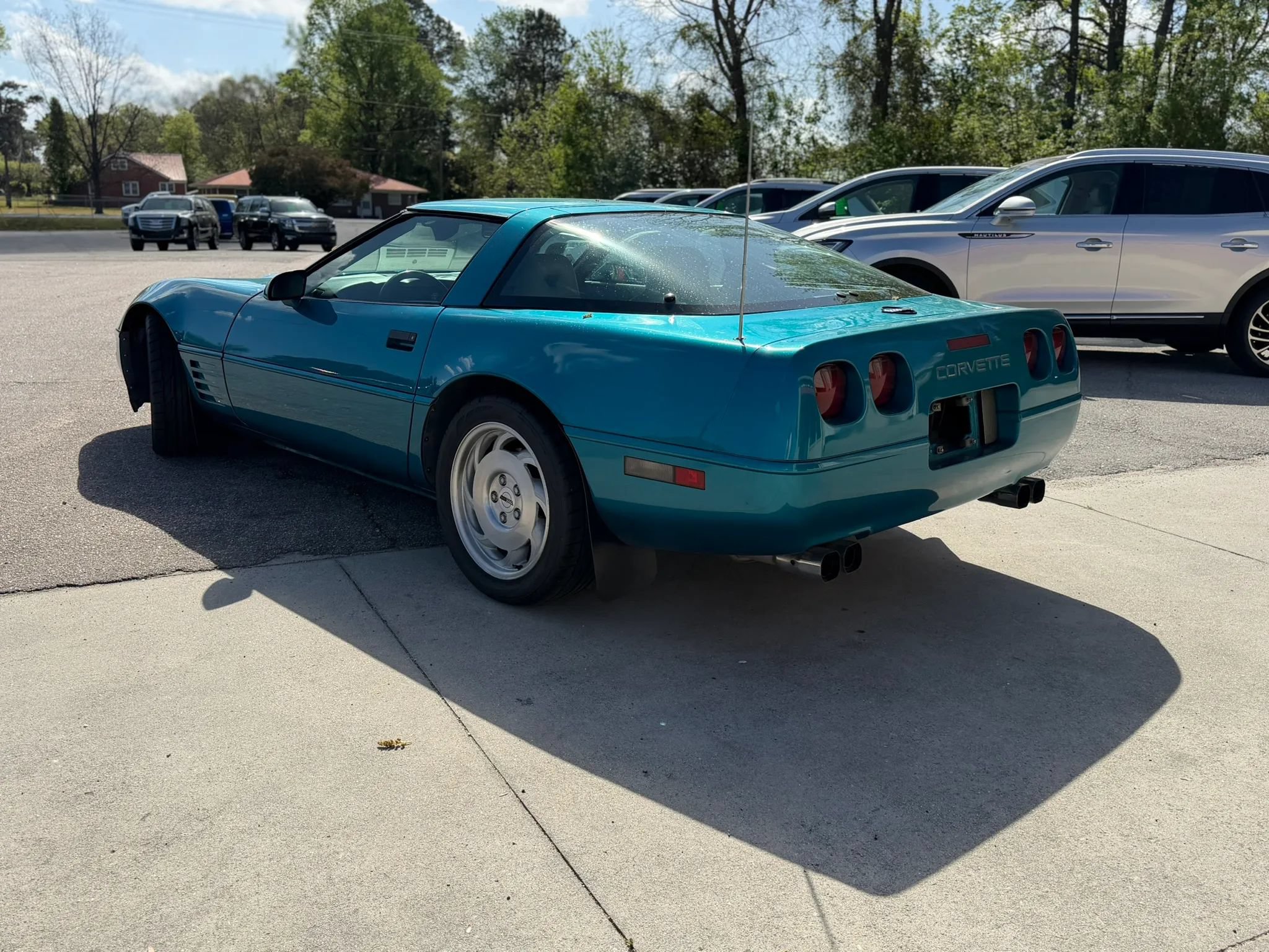 Used 1994 Chevrolet Corvette Coupe RWD image 9