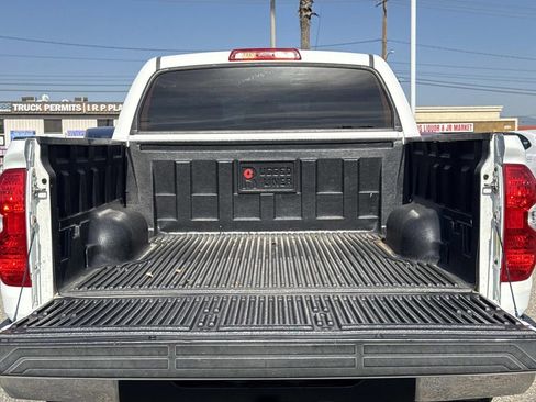 Used 2016 Toyota Tundra SR5 image 22