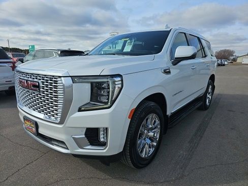 Used 2021 GMC Yukon Denali w/ Max Trailering Package image 1